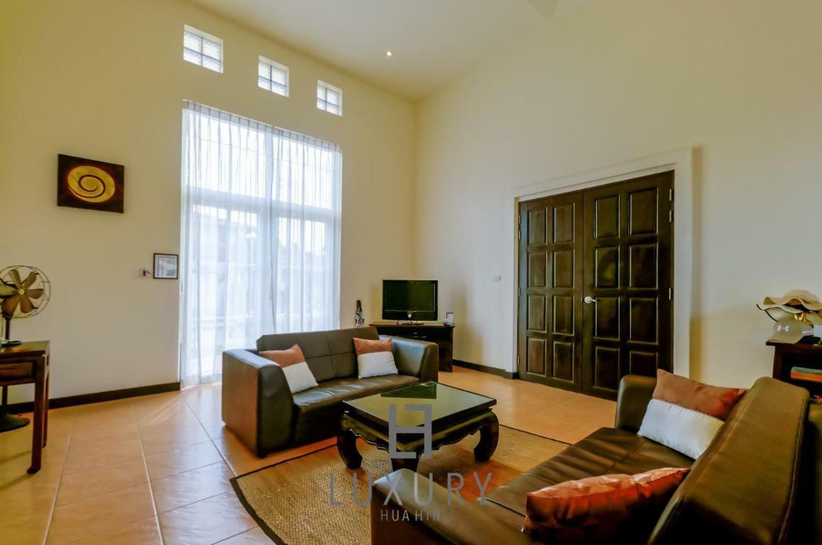 Bali Style 2 Bedroom Villa With Pool - B99 Хуа Хин Экстерьер фото